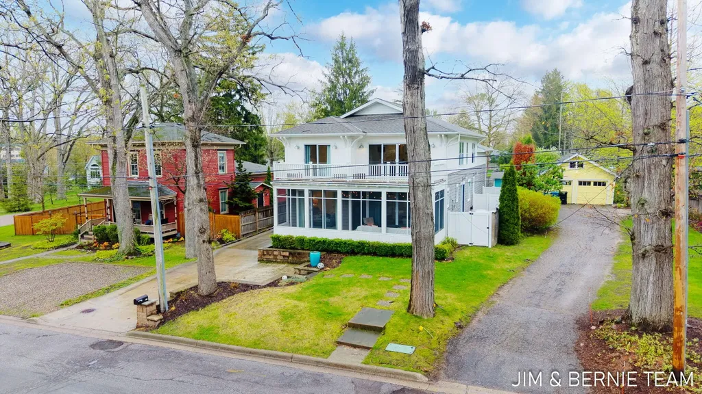 153 Elizabeth Street Saugatuck City MI 49453
