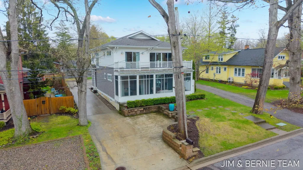 153 Elizabeth Street Saugatuck City MI 49453