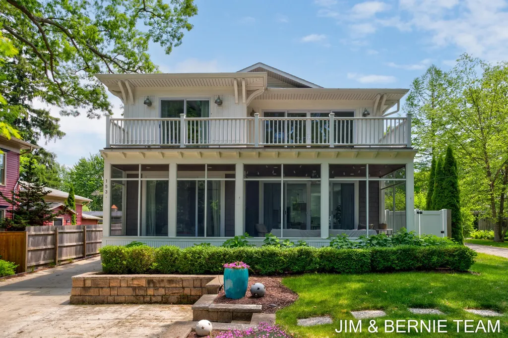 153 Elizabeth Street Saugatuck City MI 49453
