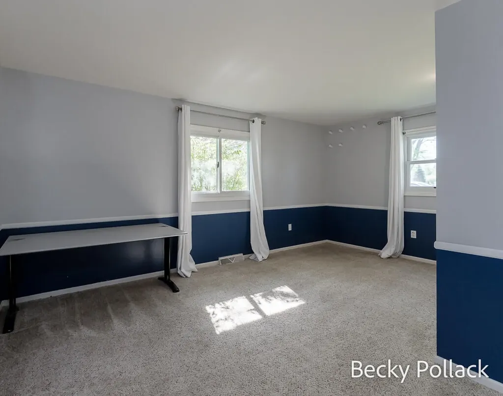 338 N 145th Avenue Park Township MI 49424