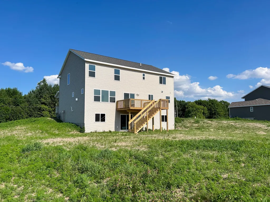 10769 56th Avenue Allendale Charter Township MI 49401