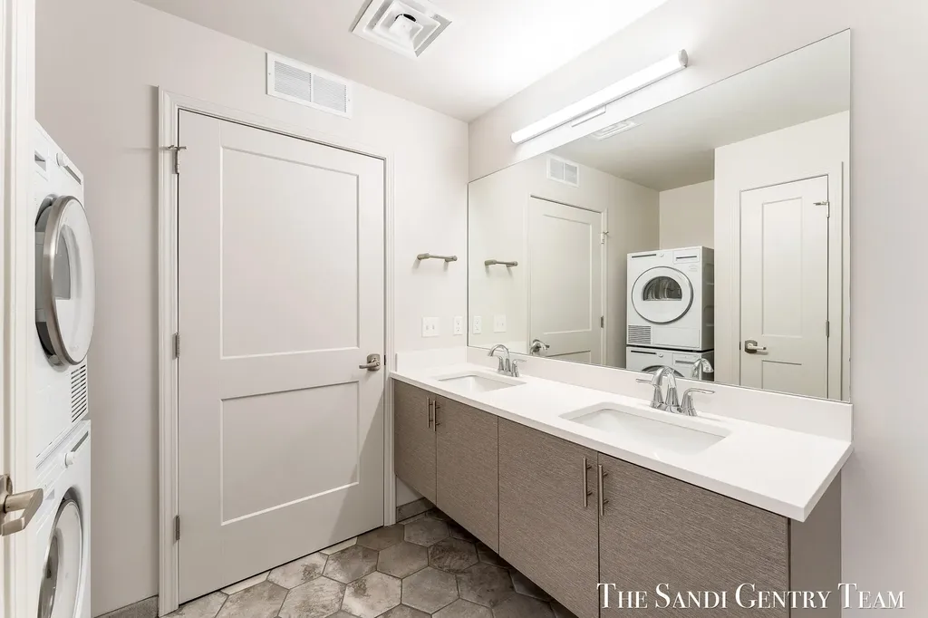 110 W Savidge Street Spring Lake Village MI 49456