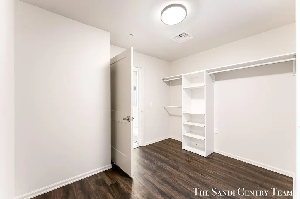 110 W Savidge Street Spring Lake Village MI 49456