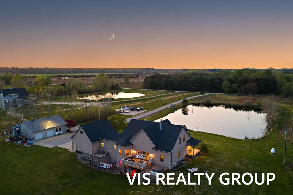 8225 E Sternberg Road Sullivan Township MI 49448