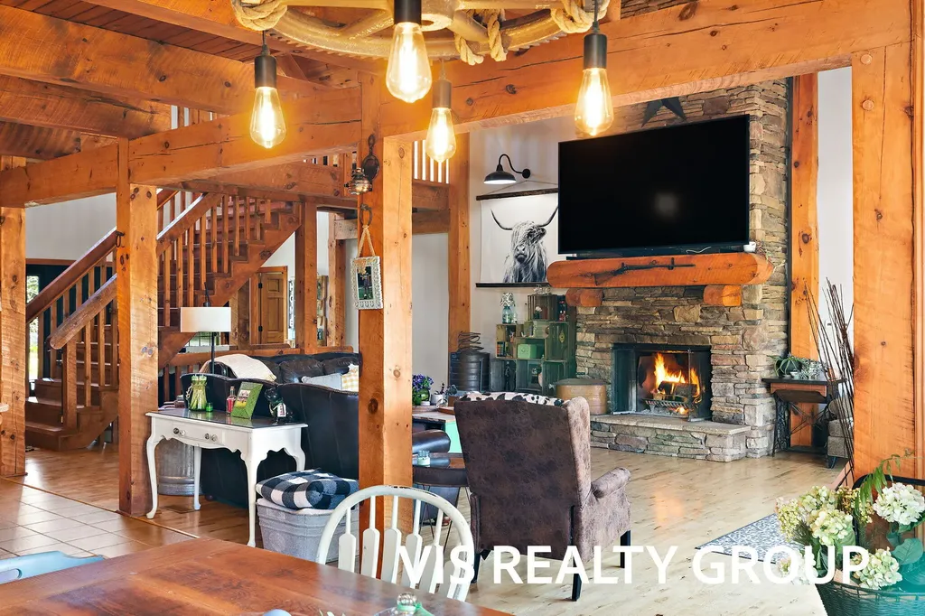 8225 E Sternberg Road Sullivan Township MI 49448