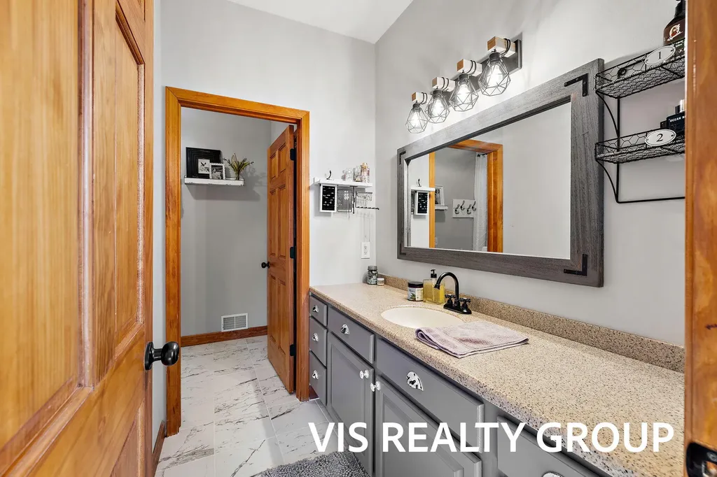 8225 E Sternberg Road Sullivan Township MI 49448