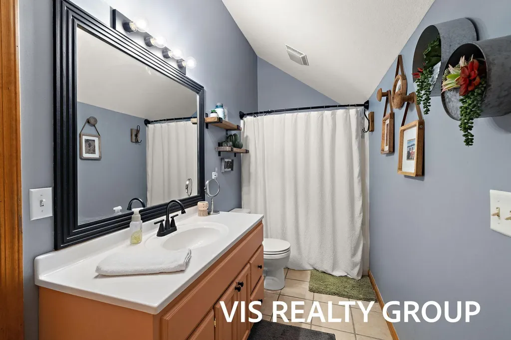 8225 E Sternberg Road Sullivan Township MI 49448