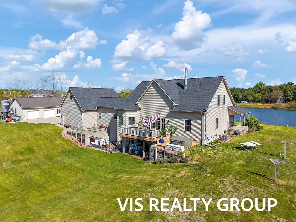 8225 E Sternberg Road Sullivan Township MI 49448