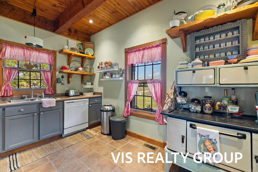 8225 E Sternberg Road Sullivan Township MI 49448