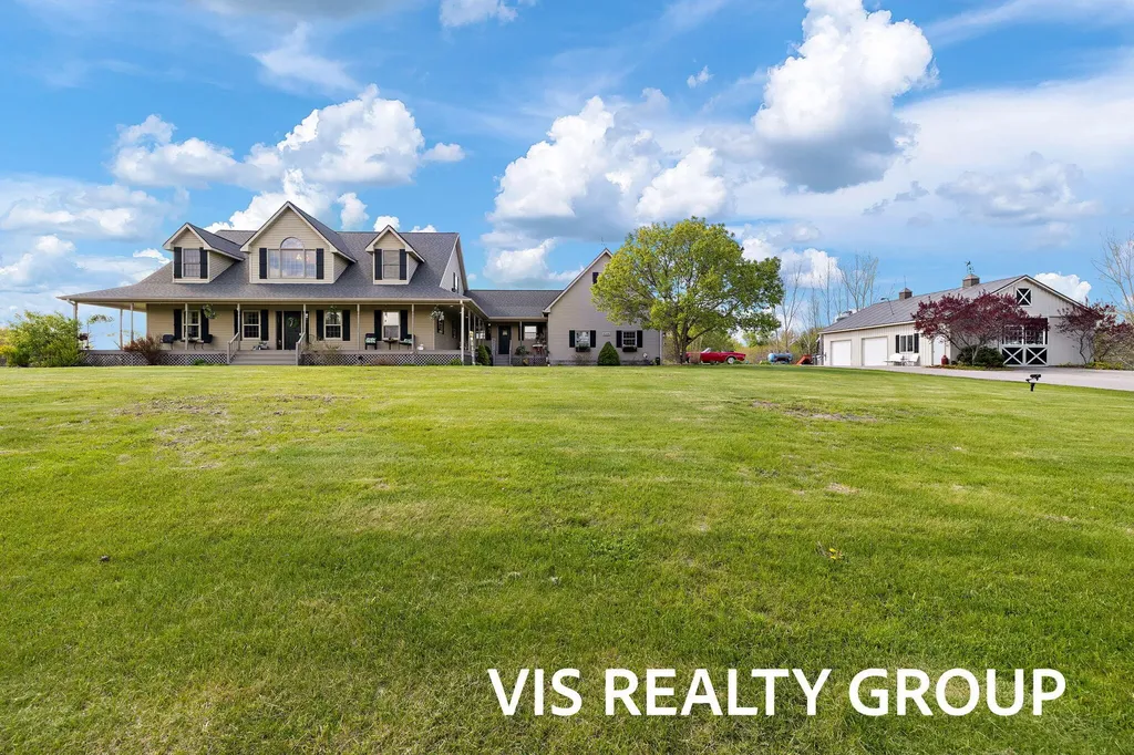 8225 E Sternberg Road Sullivan Township MI 49448
