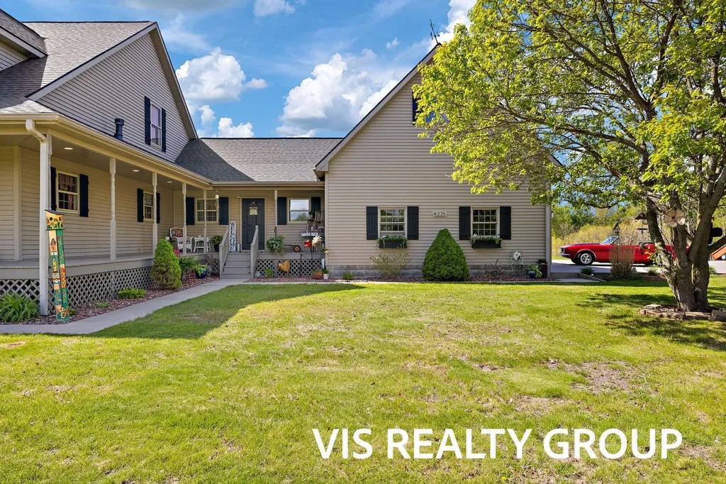 8225 E Sternberg Road Sullivan Township MI 49448