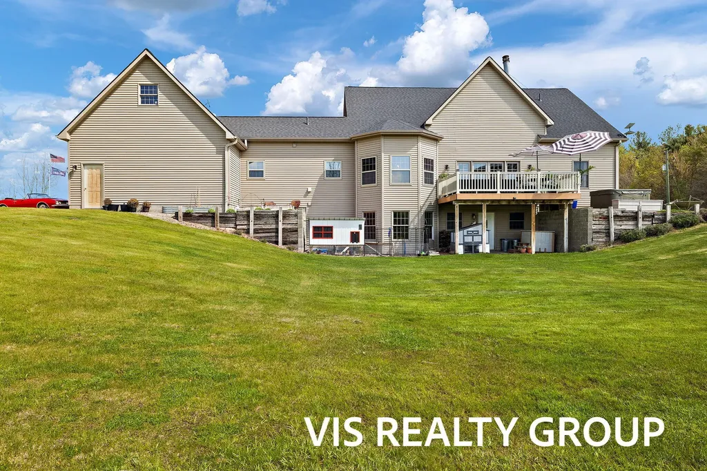 8225 E Sternberg Road Sullivan Township MI 49448