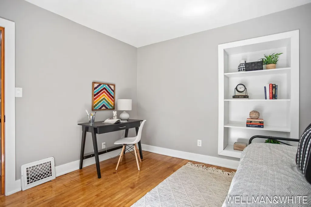 1005 Elizabeth Street Saugatuck City MI 49453
