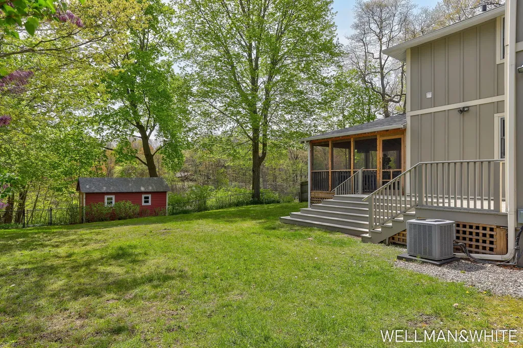 1005 Elizabeth Street Saugatuck City MI 49453