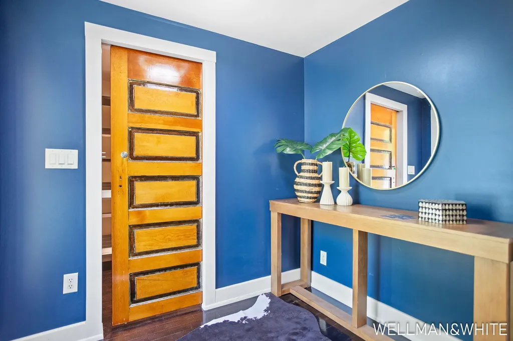 1005 Elizabeth Street Saugatuck City MI 49453