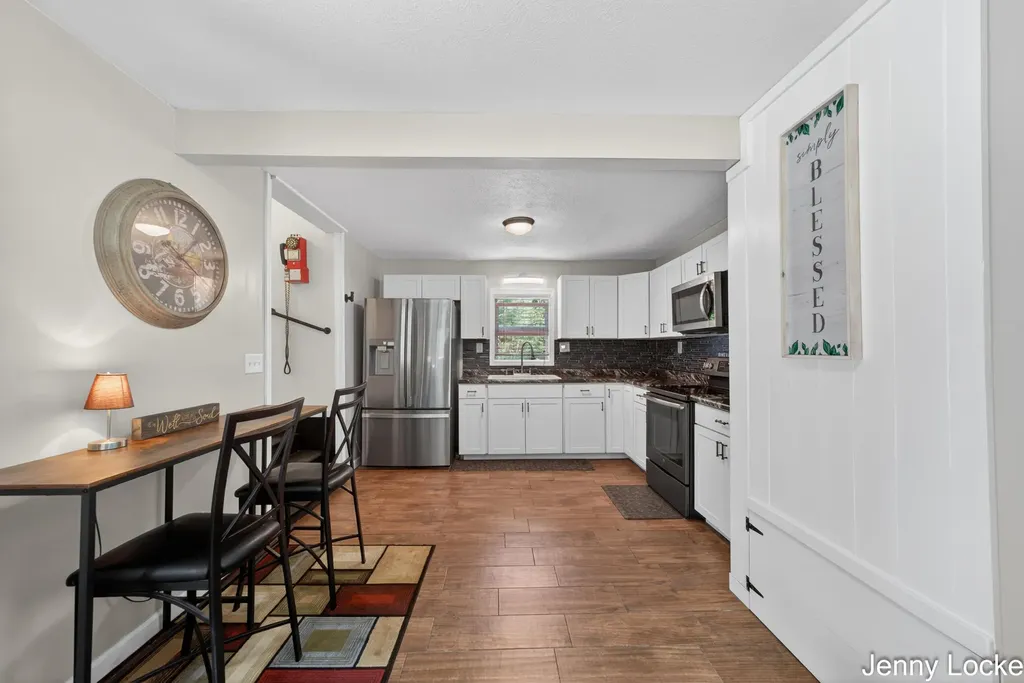 588 N Mill Iron Road Muskegon Charter Township MI 49442