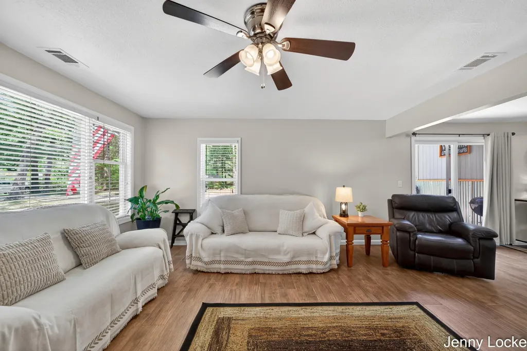 588 N Mill Iron Road Muskegon Charter Township MI 49442