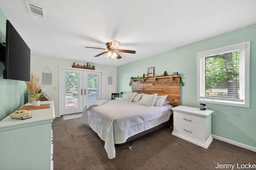 588 N Mill Iron Road Muskegon Charter Township MI 49442