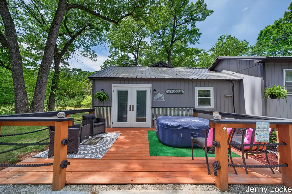 588 N Mill Iron Road Muskegon Charter Township MI 49442