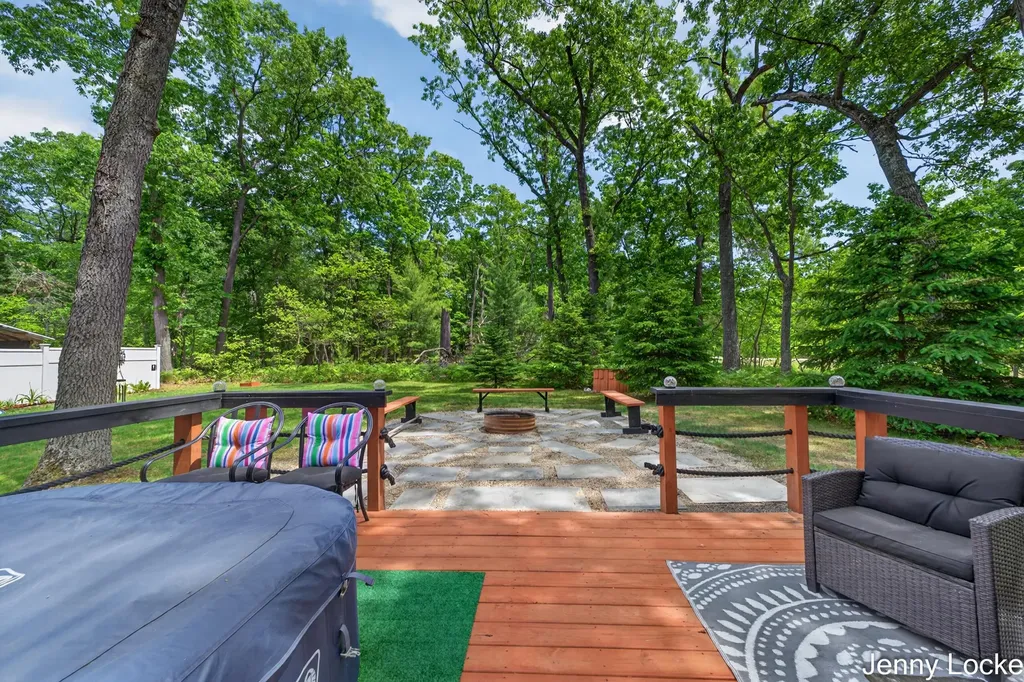 588 N Mill Iron Road Muskegon Charter Township MI 49442