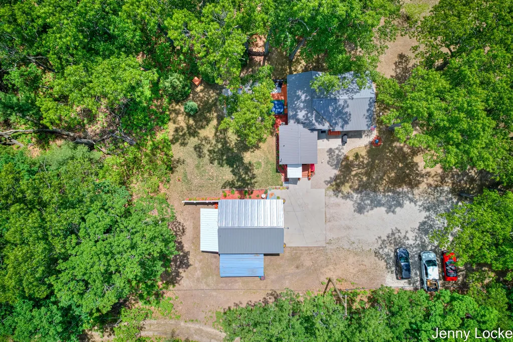 588 N Mill Iron Road Muskegon Charter Township MI 49442