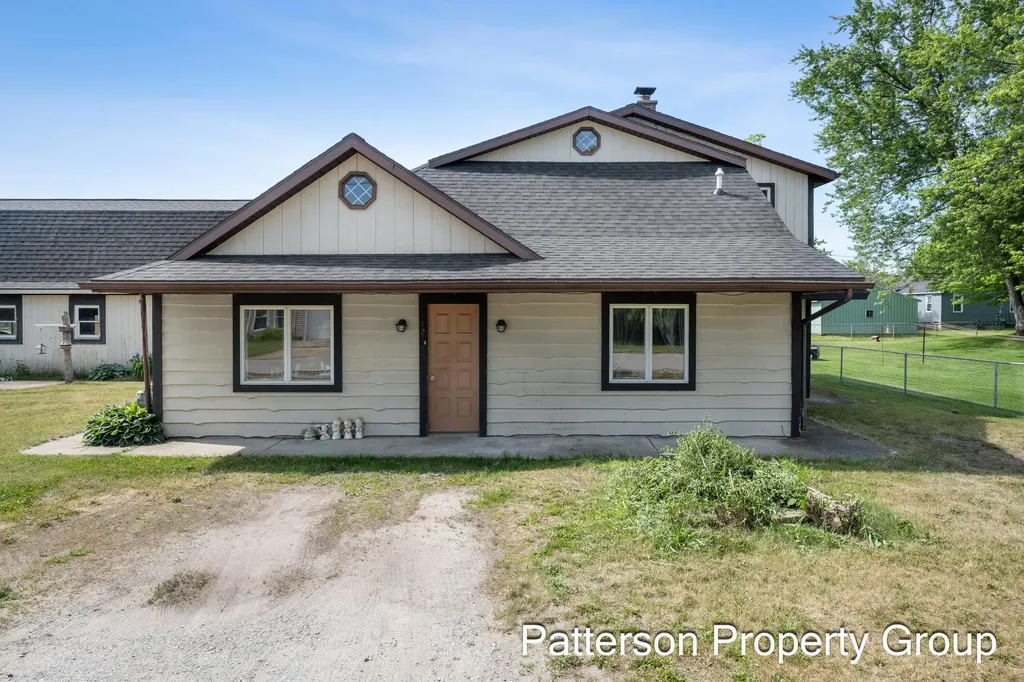 12135 Stewart Street Ravenna Township MI 49451