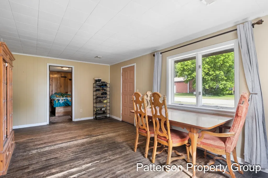 12135 Stewart Street Ravenna Township MI 49451