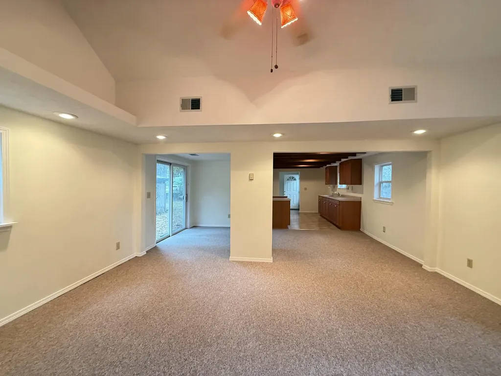 15953 152nd Avenue Spring Lake Township MI 49456