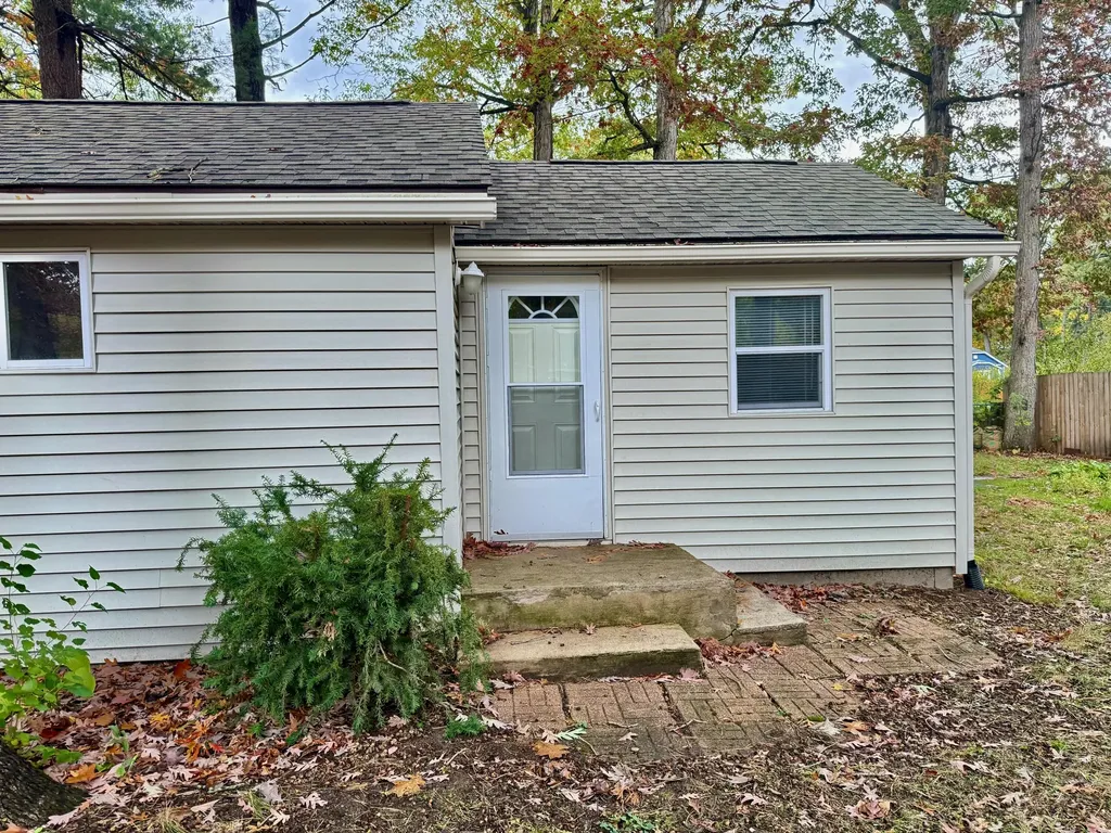 15953 152nd Avenue Spring Lake Township MI 49456