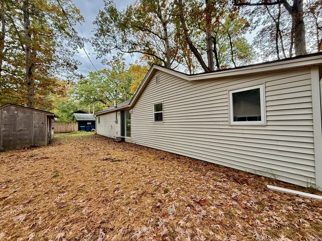 15953 152nd Avenue Spring Lake Township MI 49456