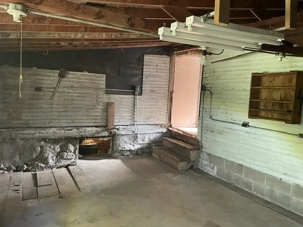 6381 146th Avenue Laketown Township MI 49423