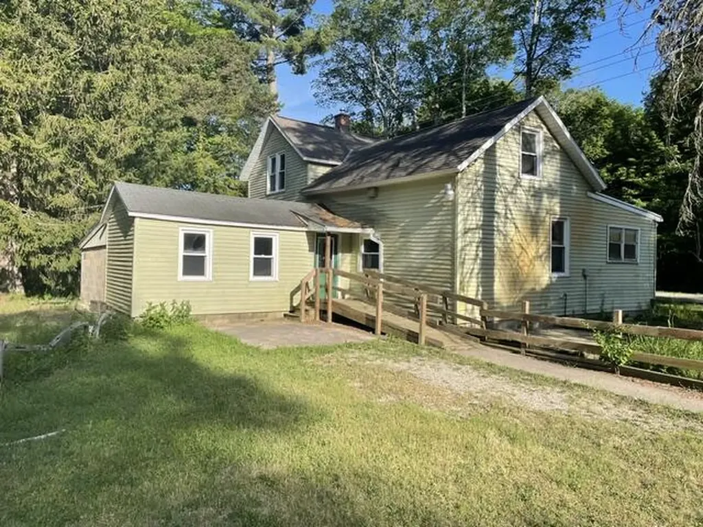 6381 146th Avenue Laketown Township MI 49423
