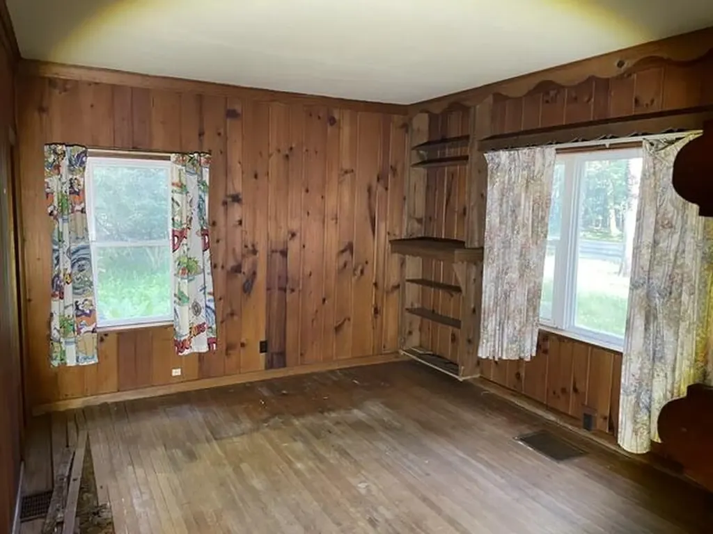 6381 146th Avenue Laketown Township MI 49423