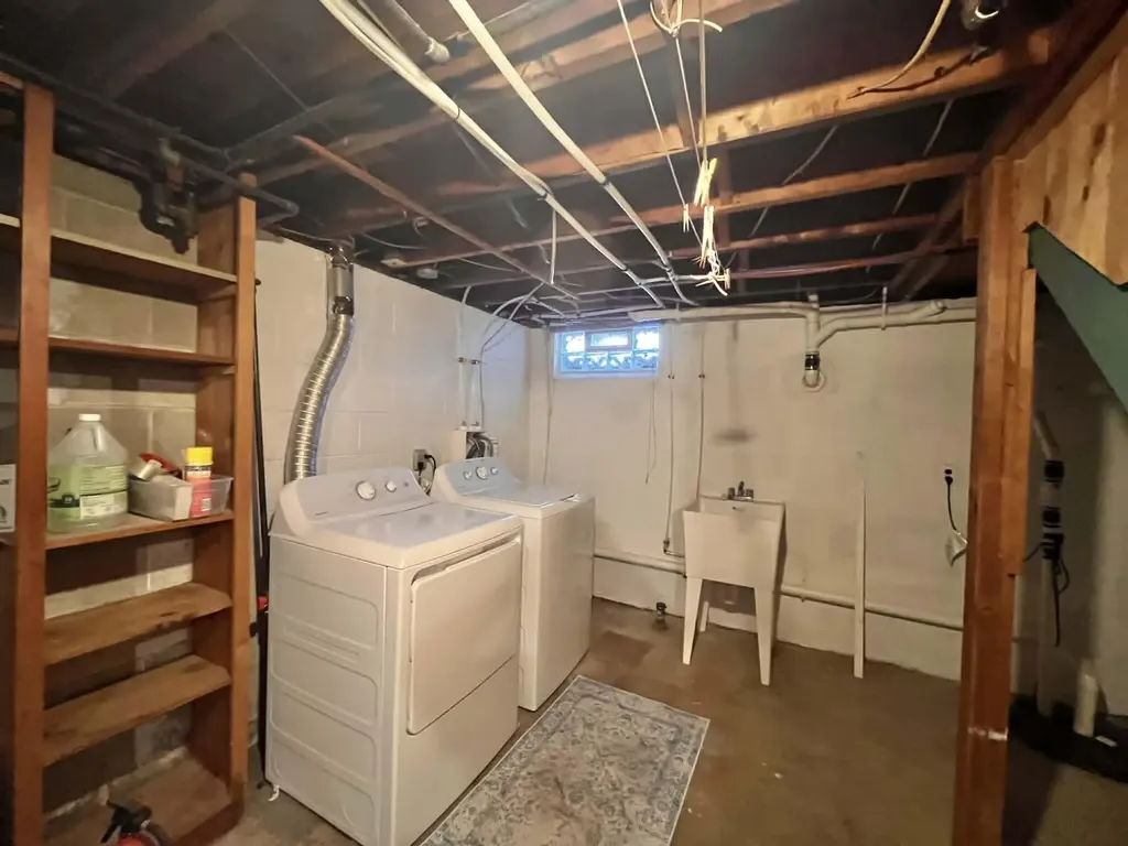 1683 Shorewood Drive Norton Shores City MI 49441