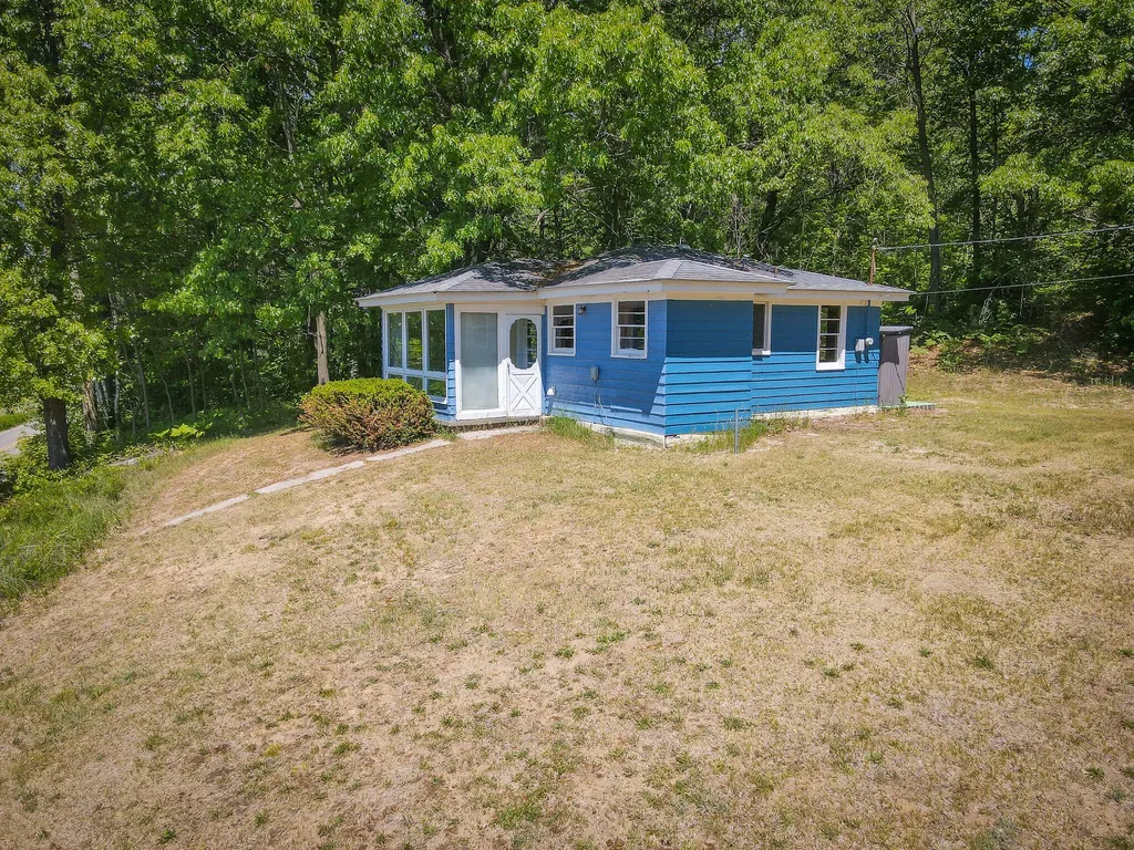 14308 Church Road Winfield Township MI 49329