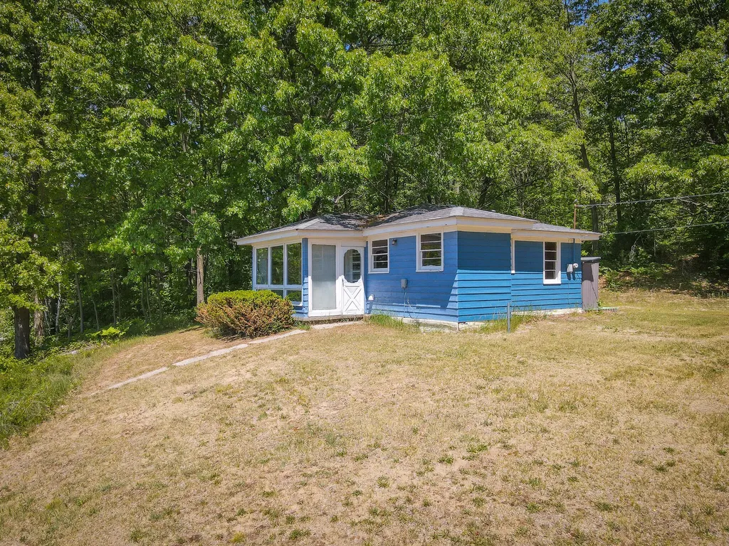 14308 Church Road Winfield Township MI 49329
