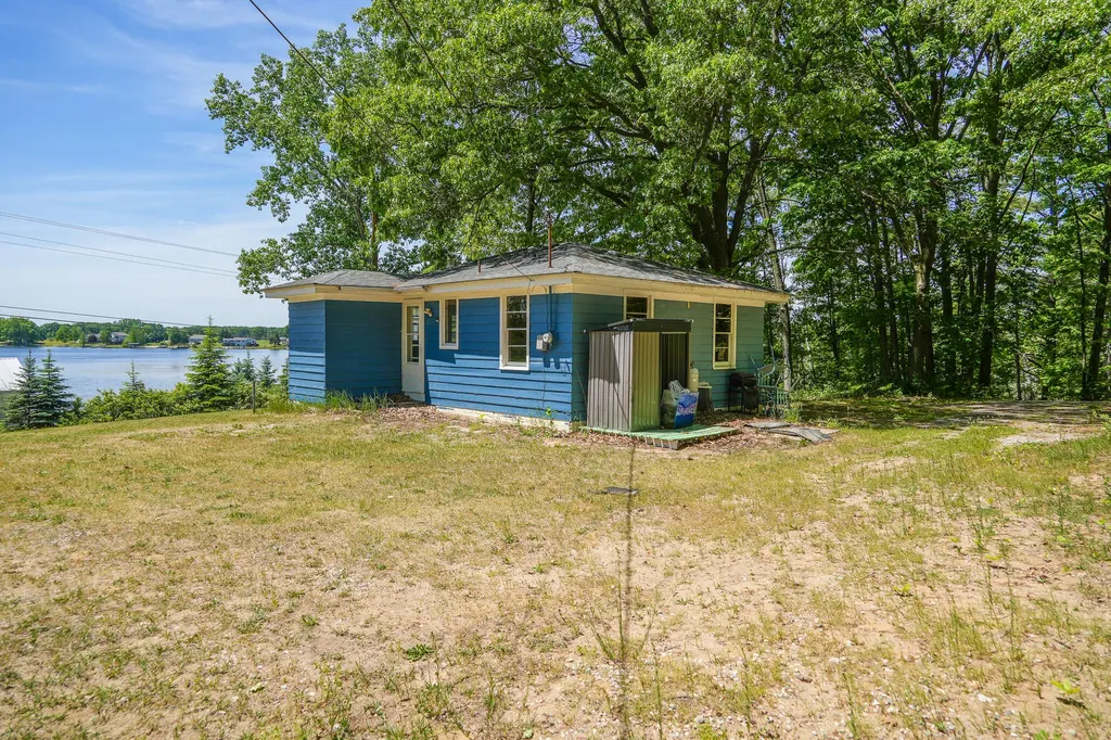 14308 Church Road Winfield Township MI 49329