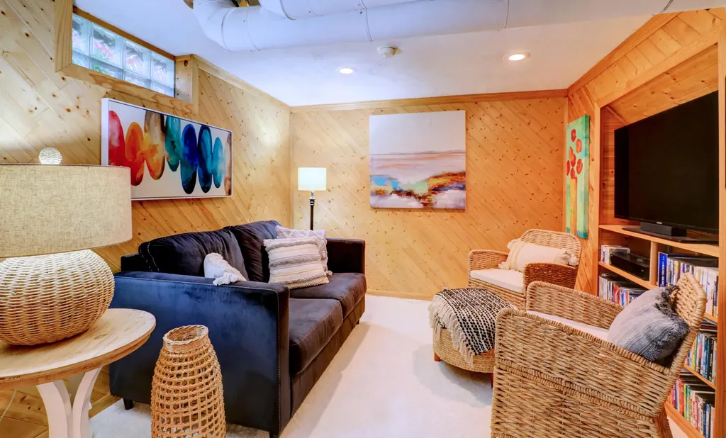 822 Aldon Street SW Wyoming City MI 49509