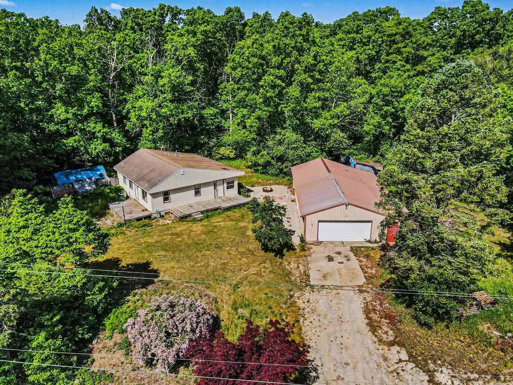 11151 Us Highway 31 Montague Township MI 49437