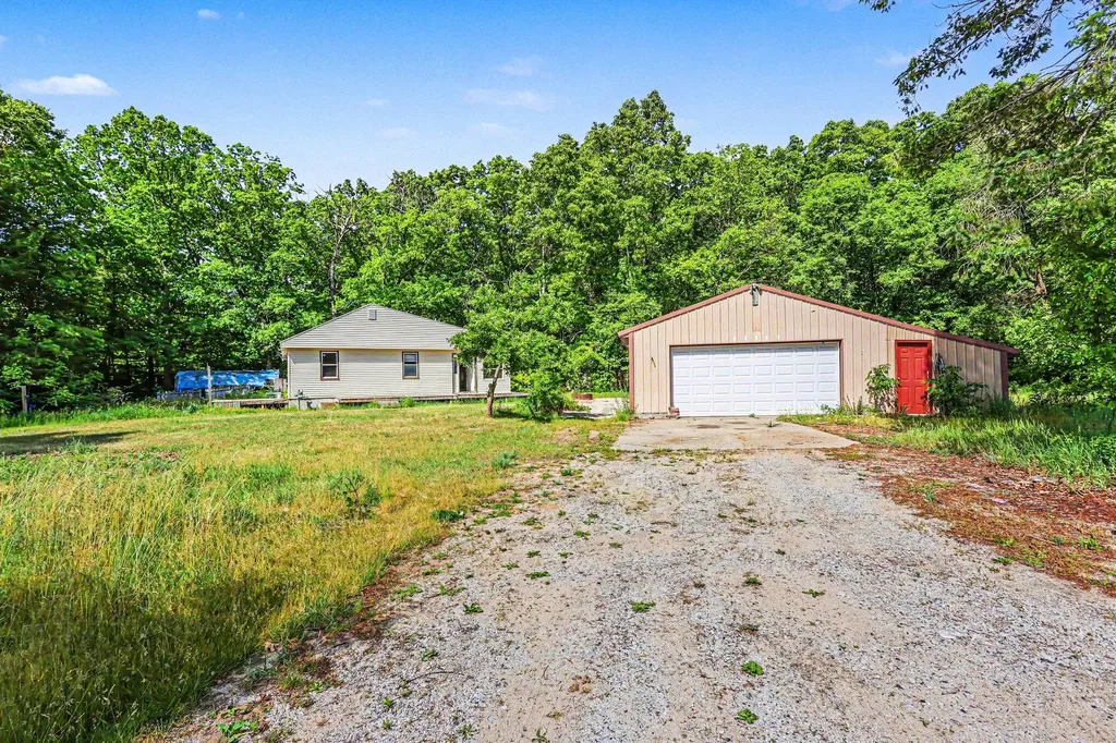 11151 Us Highway 31 Montague Township MI 49437