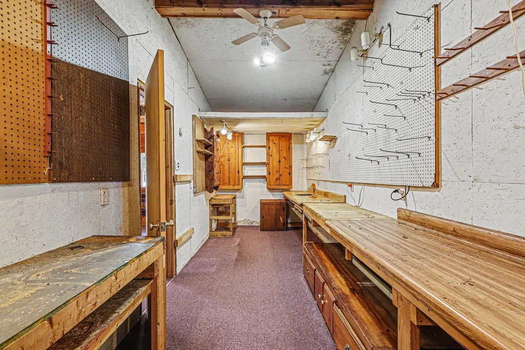 11151 Us Highway 31 Montague Township MI 49437