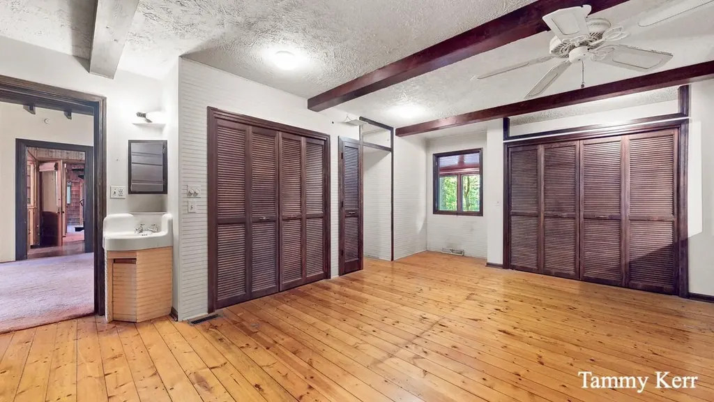 2450 Lakeshore Drive Saugatuck Township MI 49408
