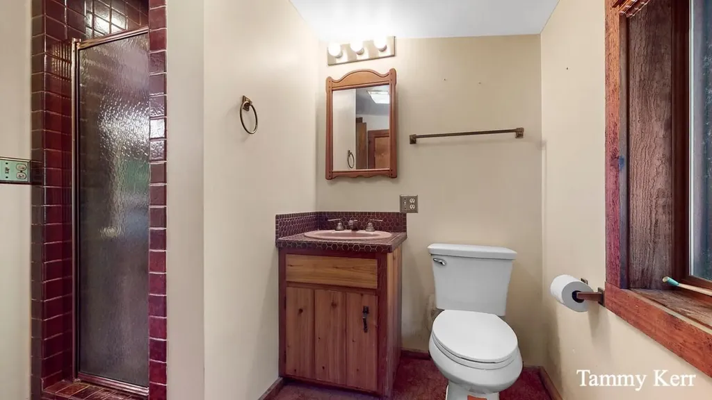 2450 Lakeshore Drive Saugatuck Township MI 49408