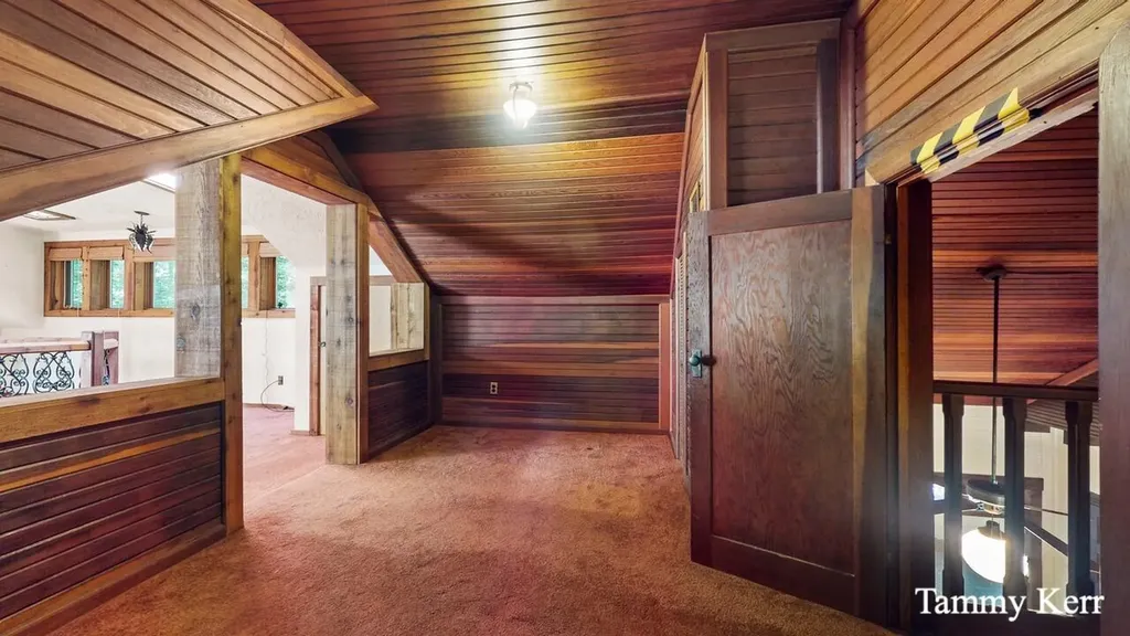 2450 Lakeshore Drive Saugatuck Township MI 49408