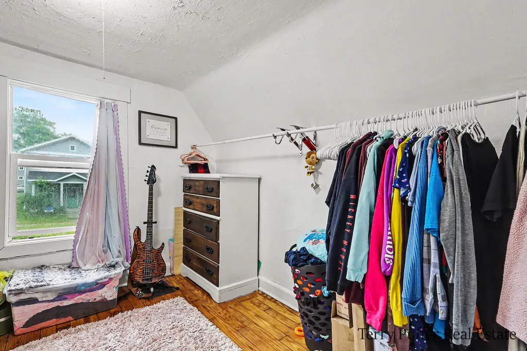 488 W Southern Avenue Muskegon City MI 49441