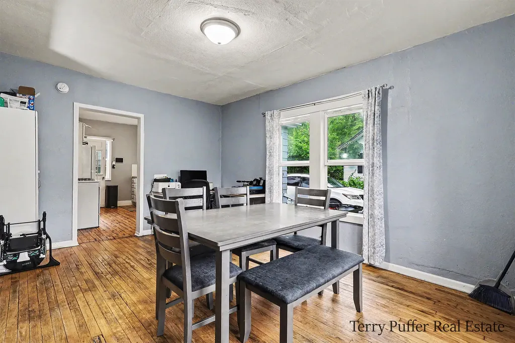 488 W Southern Avenue Muskegon City MI 49441