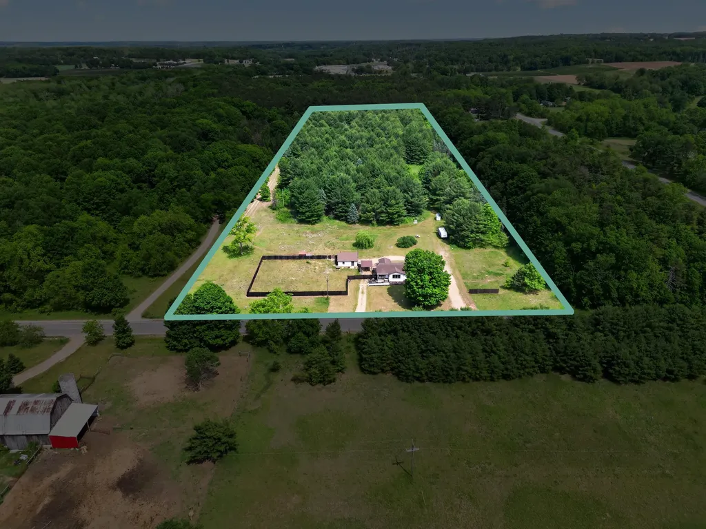827 Williams Road Allegan Township MI 49010