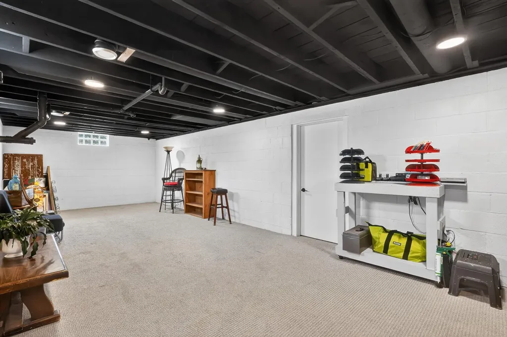 827 Williams Road Allegan Township MI 49010