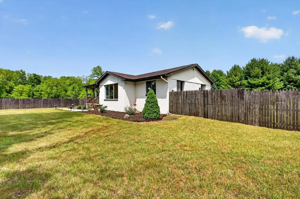 827 Williams Road Allegan Township MI 49010