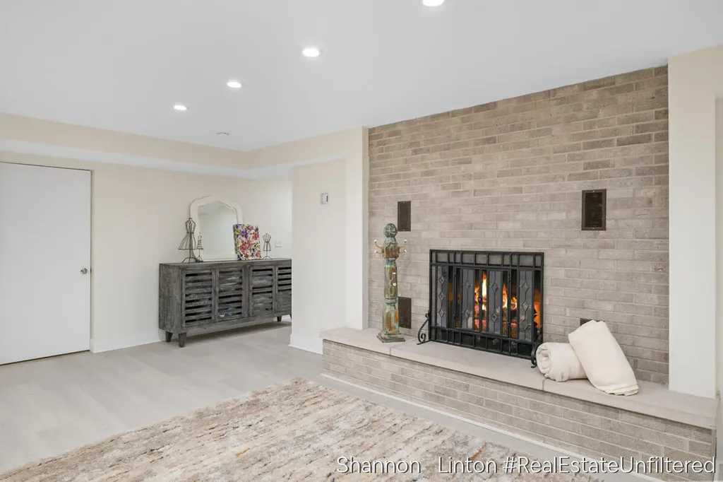 346 Orchard View Drive Shelby Village MI 49455